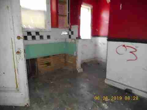 15839 Robson (26)_m.jpg